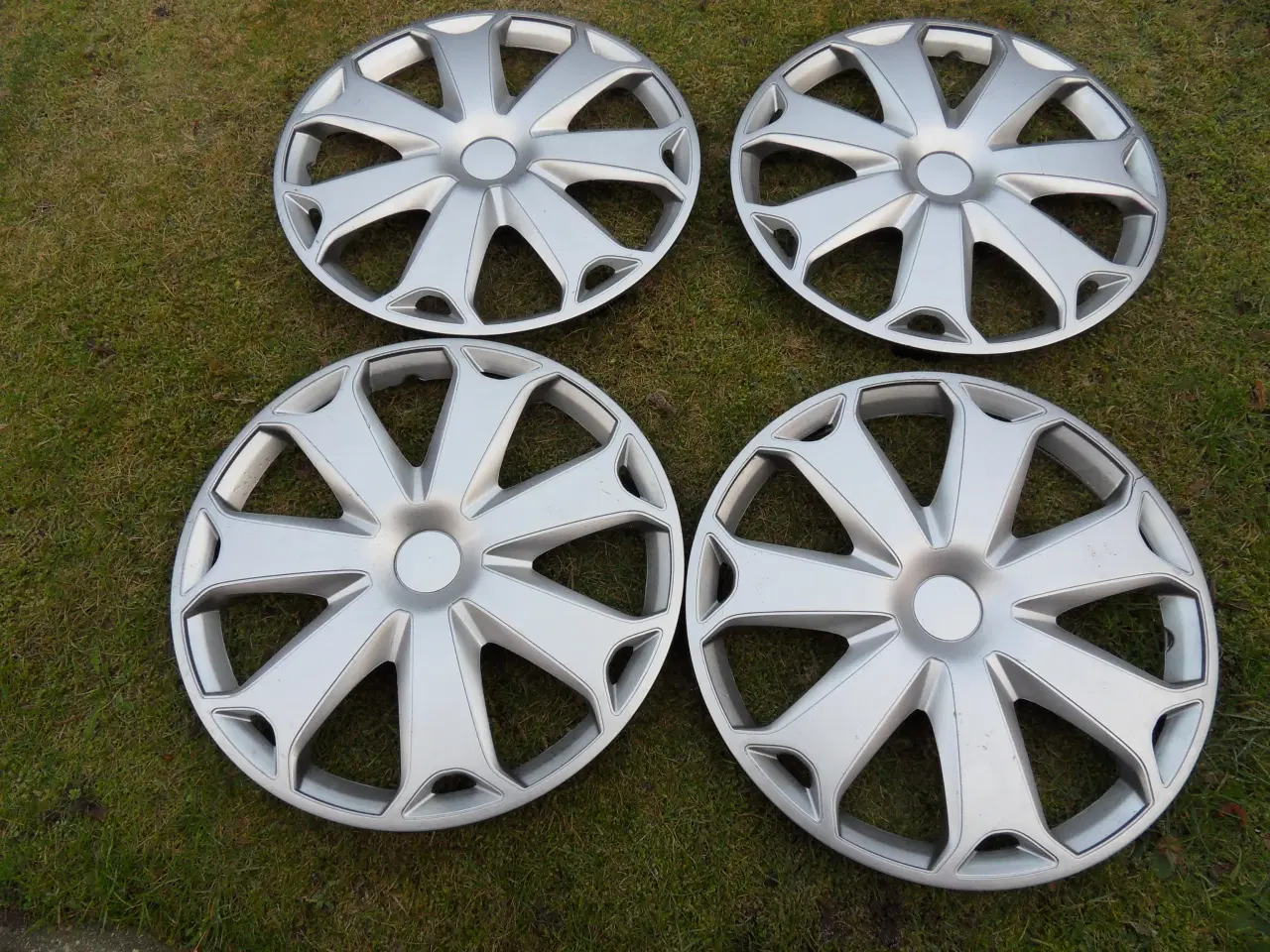 Billede 2 - Hjulkapsler til OPEL 16" sæt med 4 stk. 