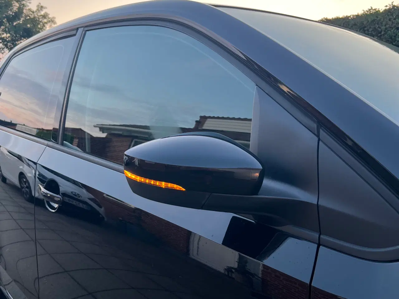 Billede 11 - Velholdt Vw Up