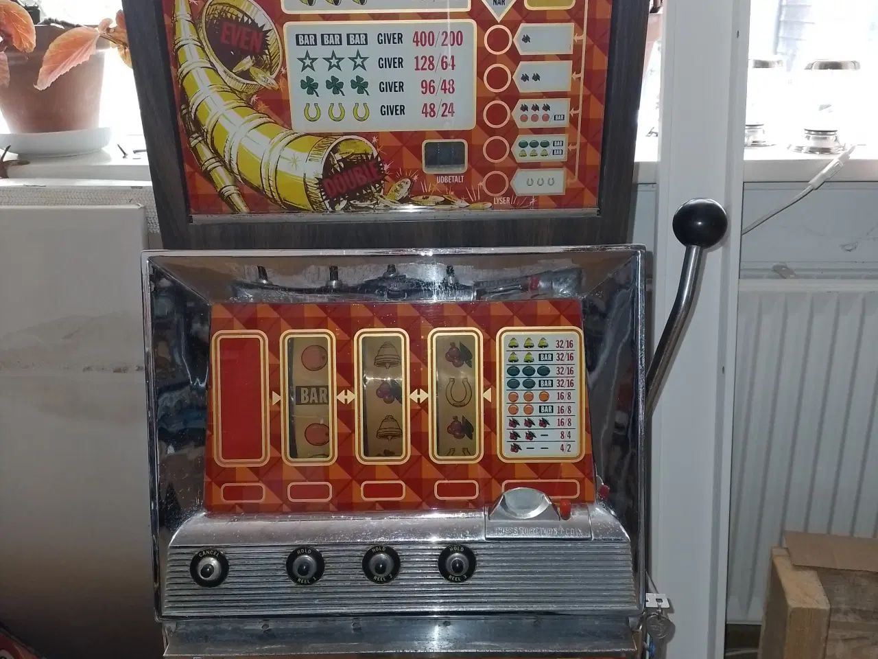 Billede 1 -  enarmet tyveknægt spillemaskine spilleautomat