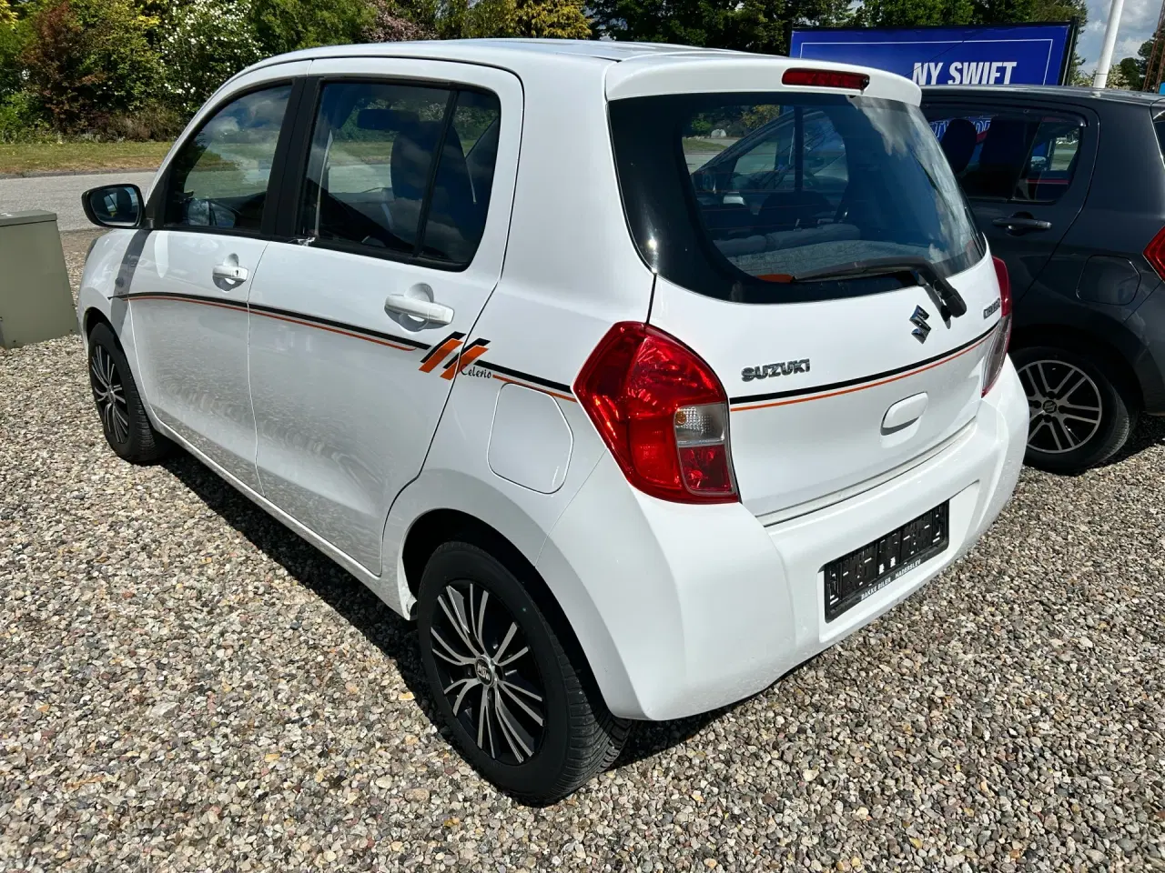 Billede 3 - Suzuki Celerio 1,0 Dualjet 12V Club 68HK 5d