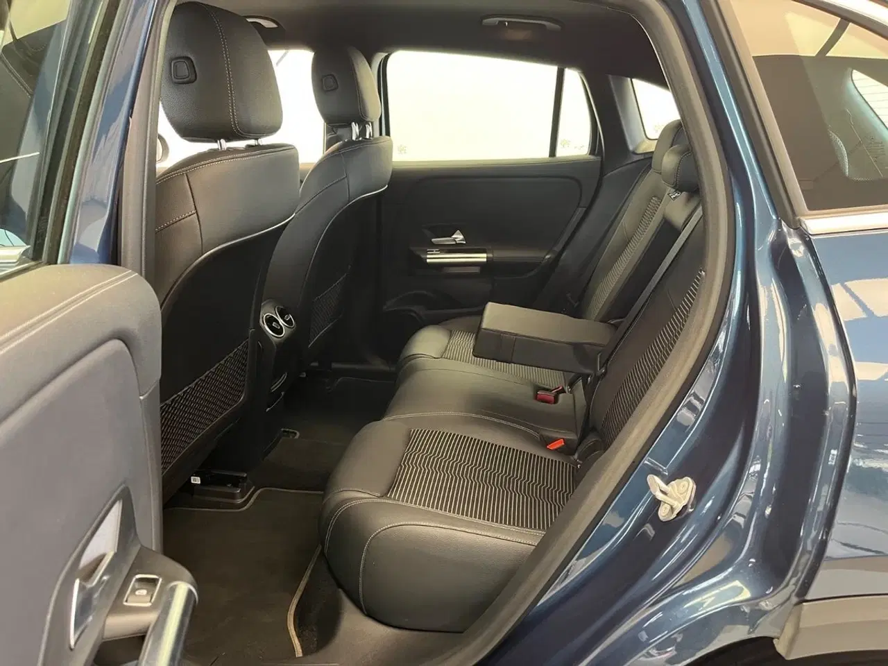 Billede 22 - Mercedes EQA250+  