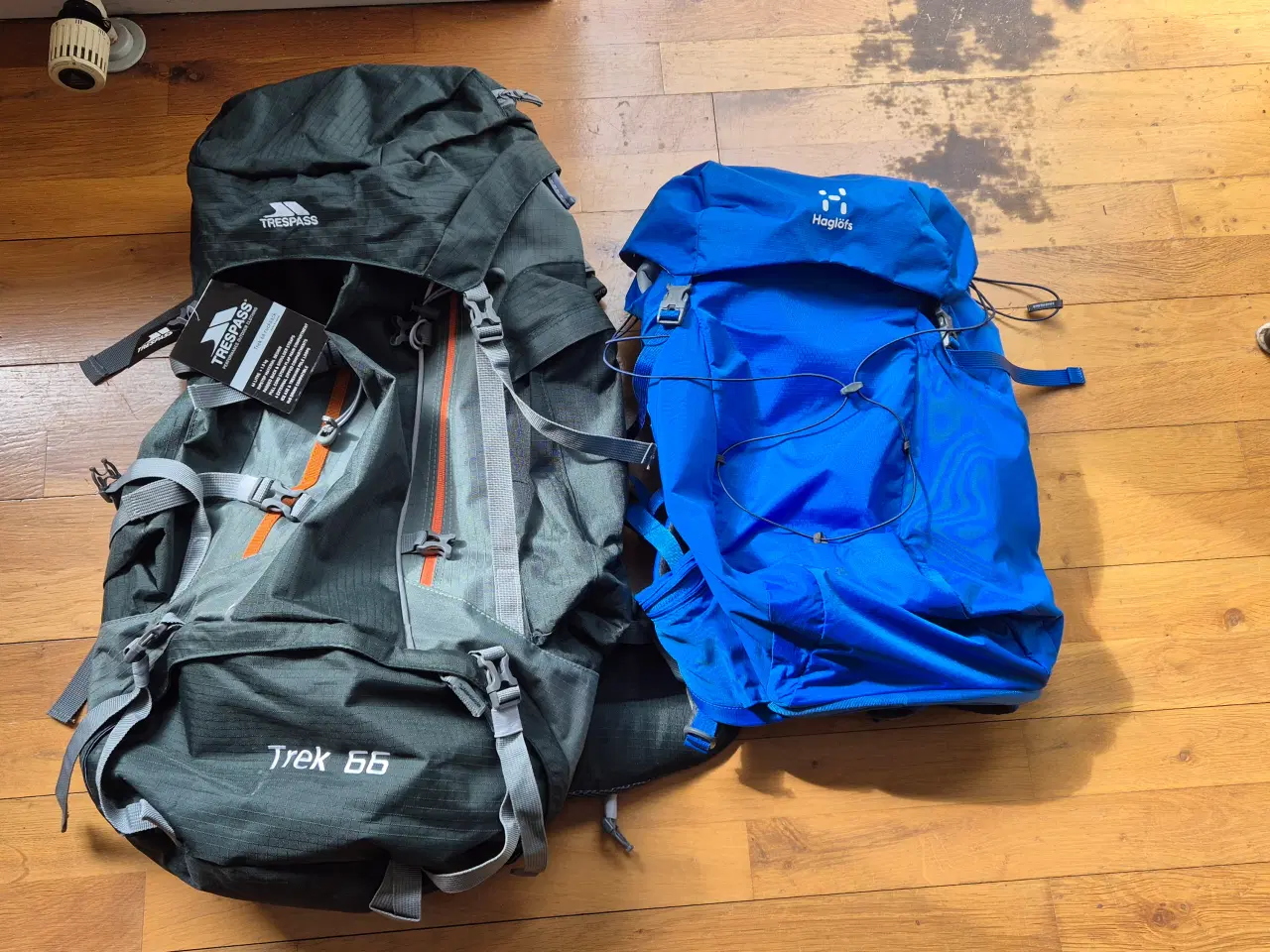 Billede 2 - Rygsække sælger 2 stk rygsække Trespass og hagløfs