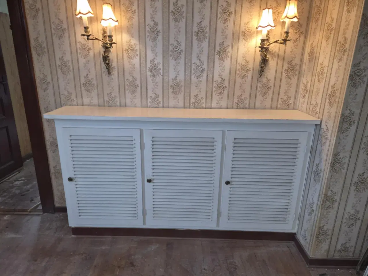 Billede 1 - Entré møbel/skænk