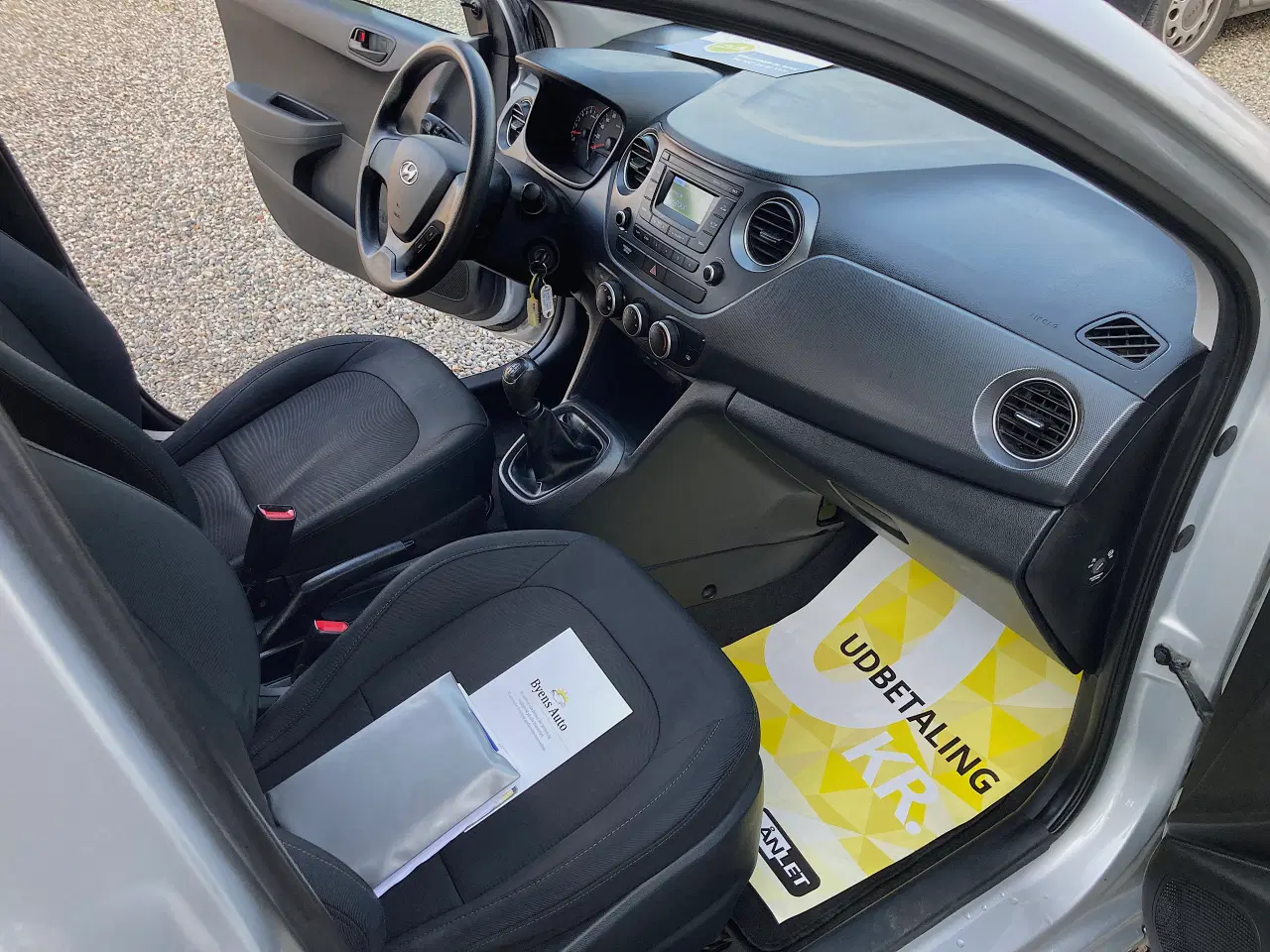 Billede 11 - Hyundai I10 Nysyn meget pæn og økonomisk