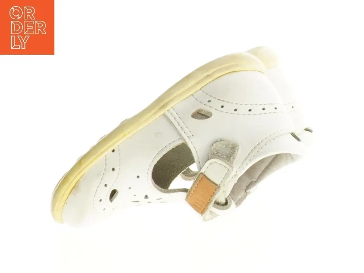 Billede 2 - Sandaler i hvidt læder fra KAVAT (str. 22)