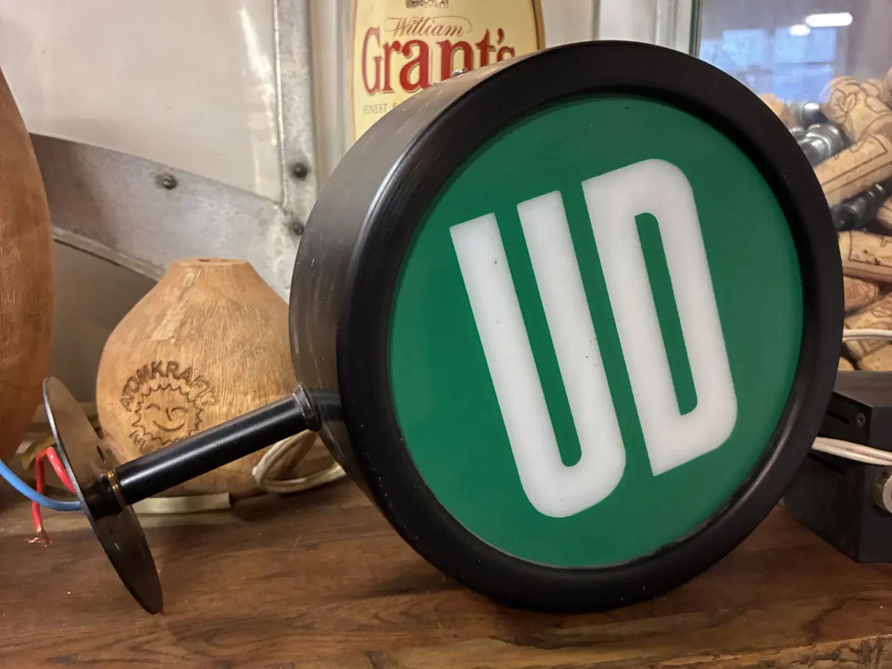 Billede 1 - Ud skilt af Louis Poulsen