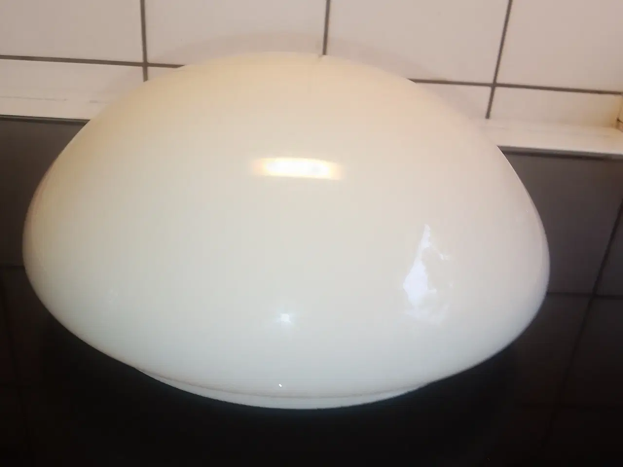 Billede 5 - Plafond lampe med fatning og glasskærm