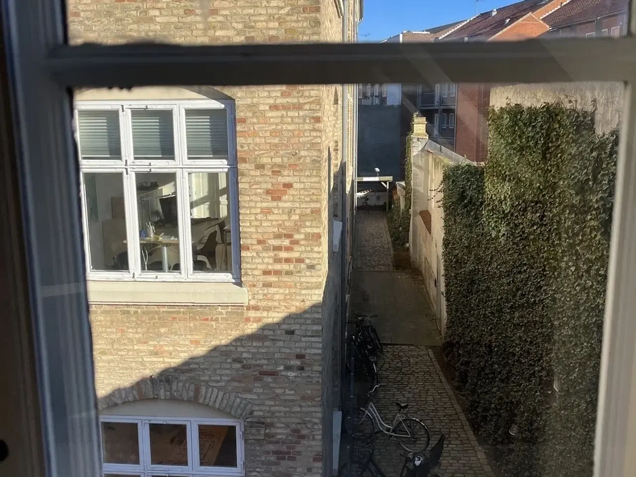 Billede 16 - Kontorfællesskab 2-4 rum med mulighed for p-plads i hyggelig baggård i Aarhus C