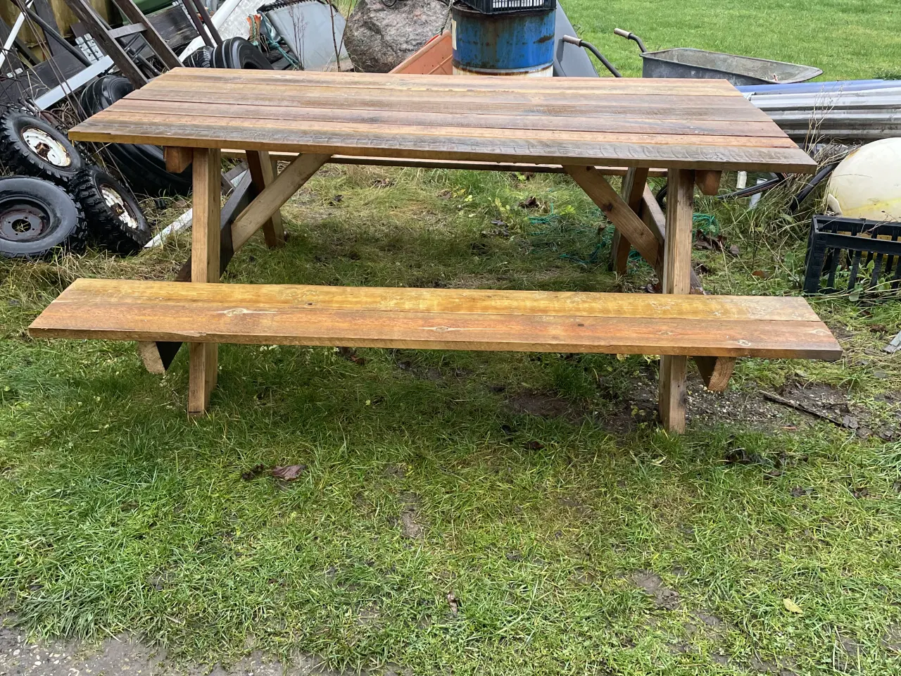 Billede 4 - Havebord med bænk