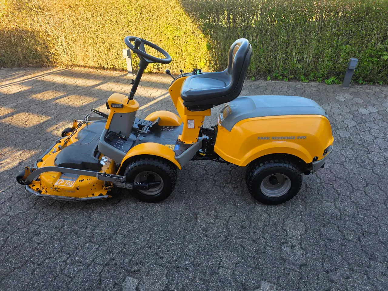 Billede 5 - Stiga Park 4x4 Servo 