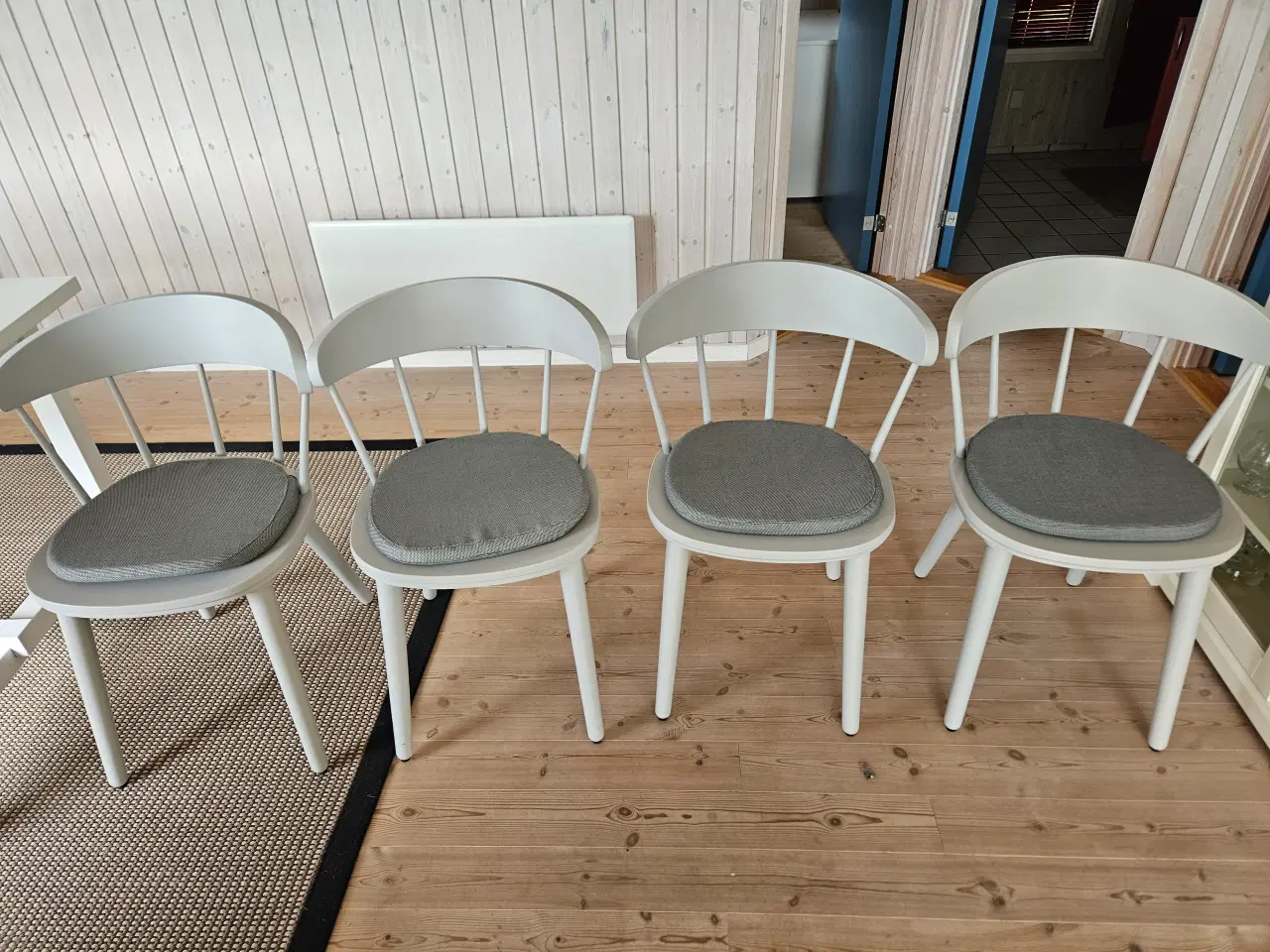 Billede 2 - Stole, 4 stk Omtaenksam 