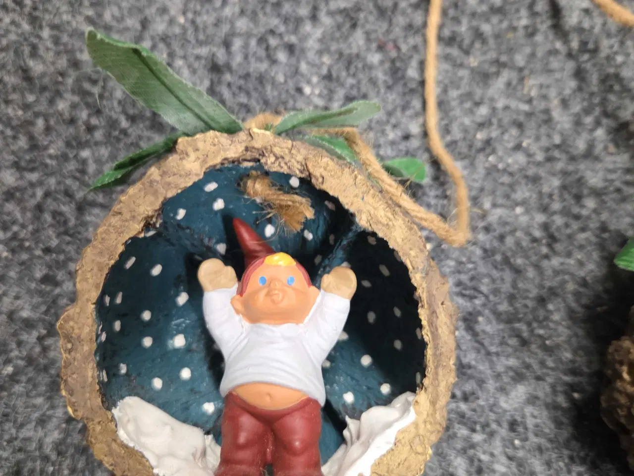 Billede 2 - Klarborg nisser Mai og Puk