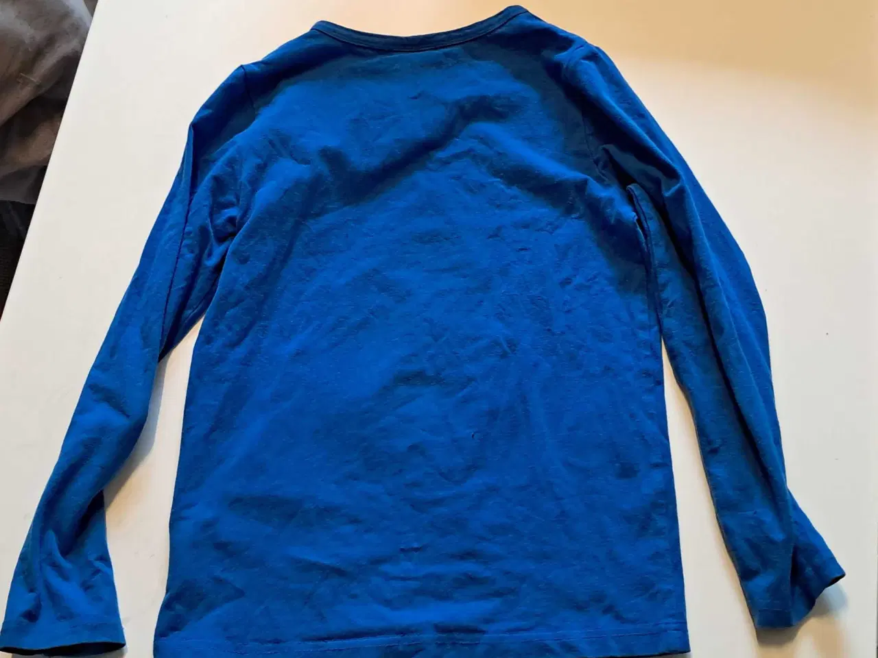 Billede 2 - Mumi bluse str 122