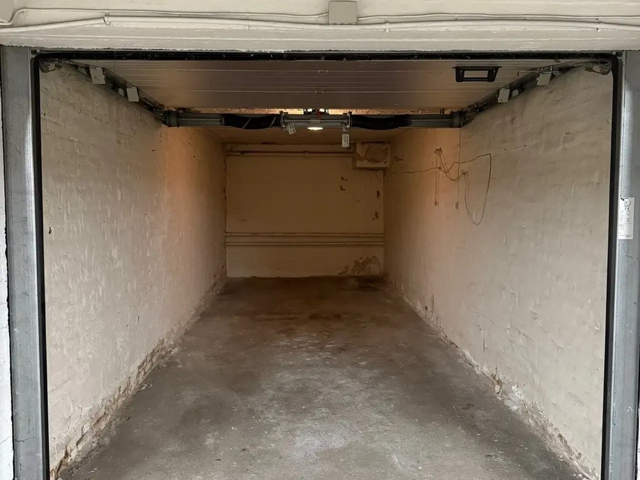 Billede 7 - Garage udlejes i indre by