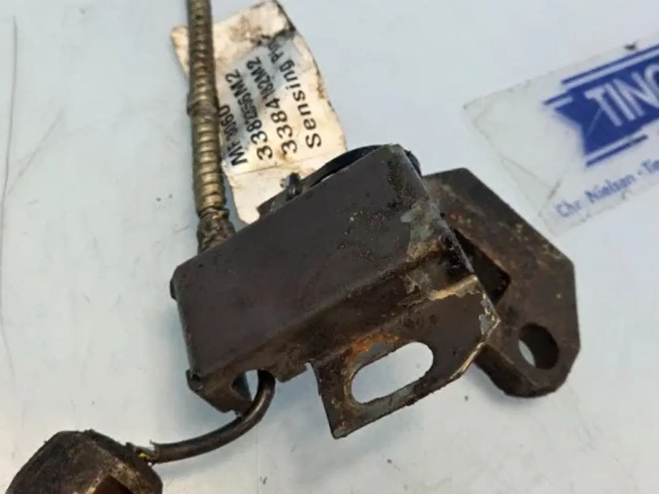 Billede 3 - Massey Ferguson 3060 Sensor Pin 3382356M2