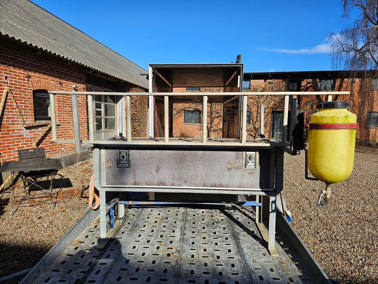 Billede 1 - Ladstatil til varebil sælges