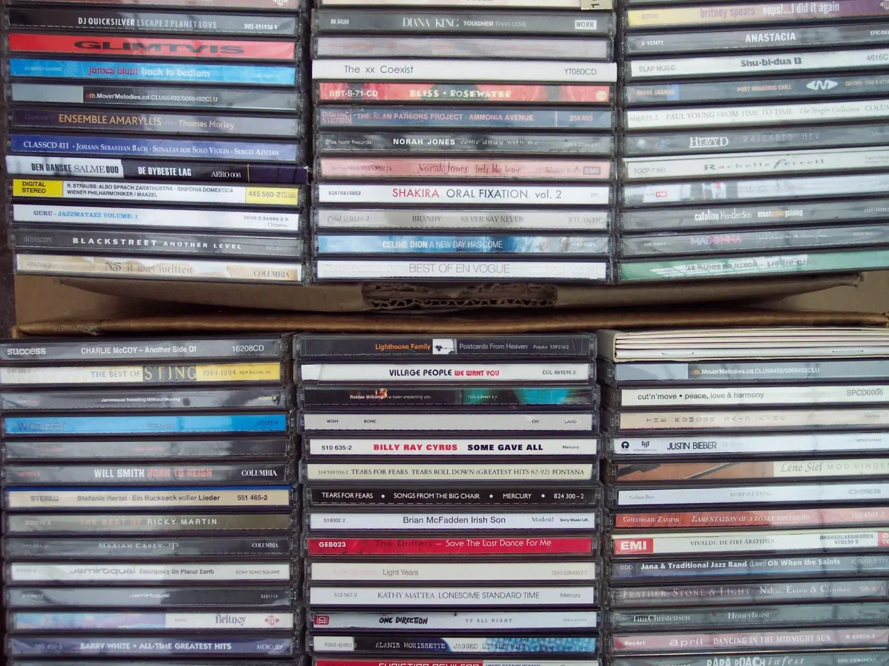Billede 10 - 5854 CDer til salg.                               