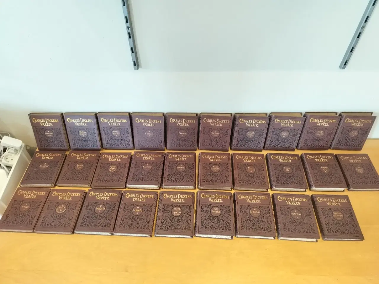 Billede 1 - Charles Dickens Værker, 29 bøger