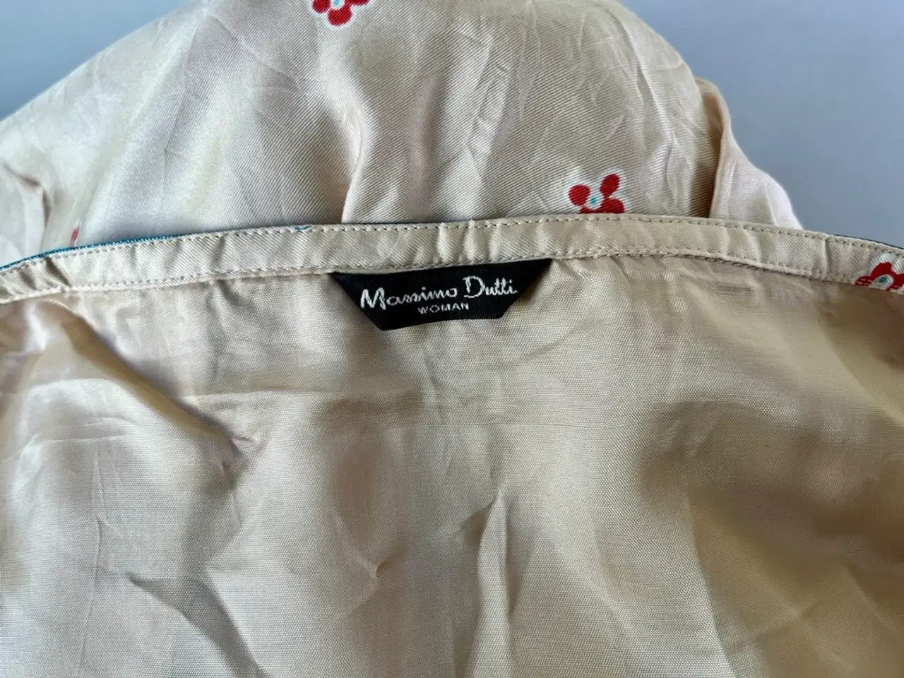 Billede 5 - Massimo Dutti, silkenederdel, str 42
