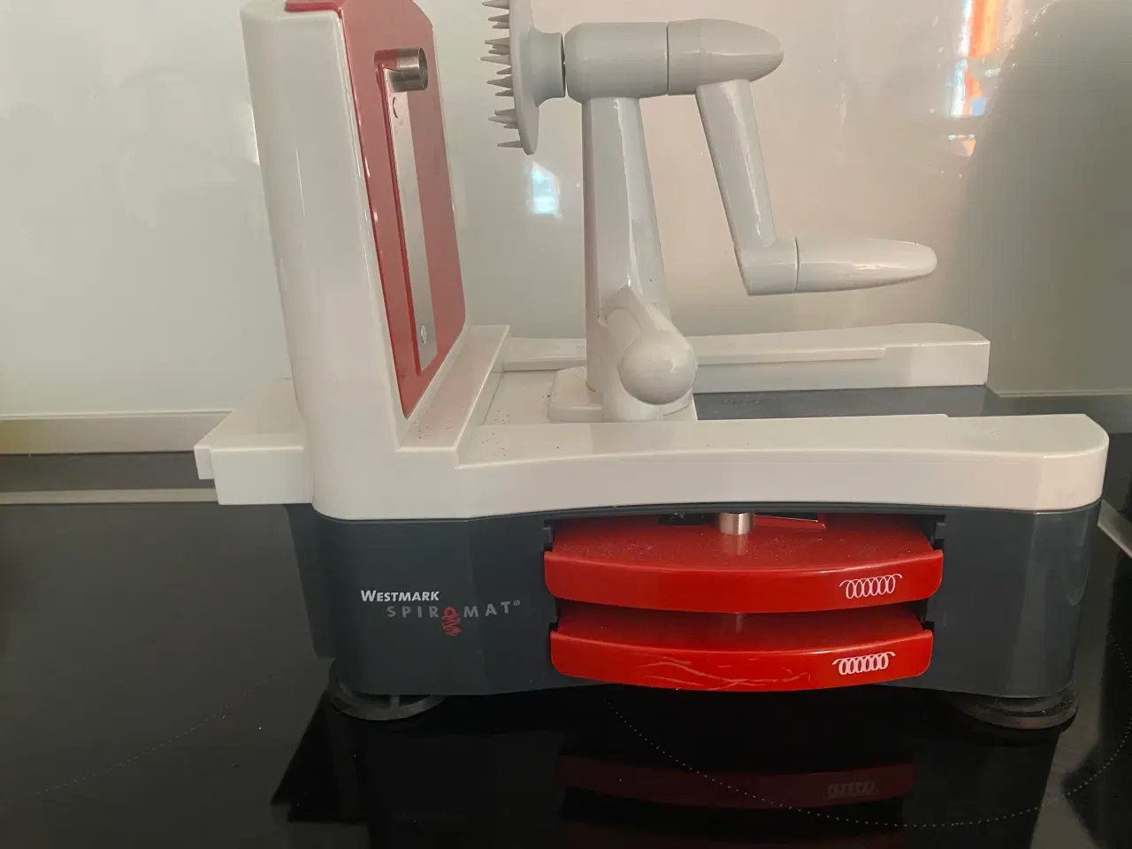Billede 3 - Westmark Spiromat – smart spiralizer til grøntsage