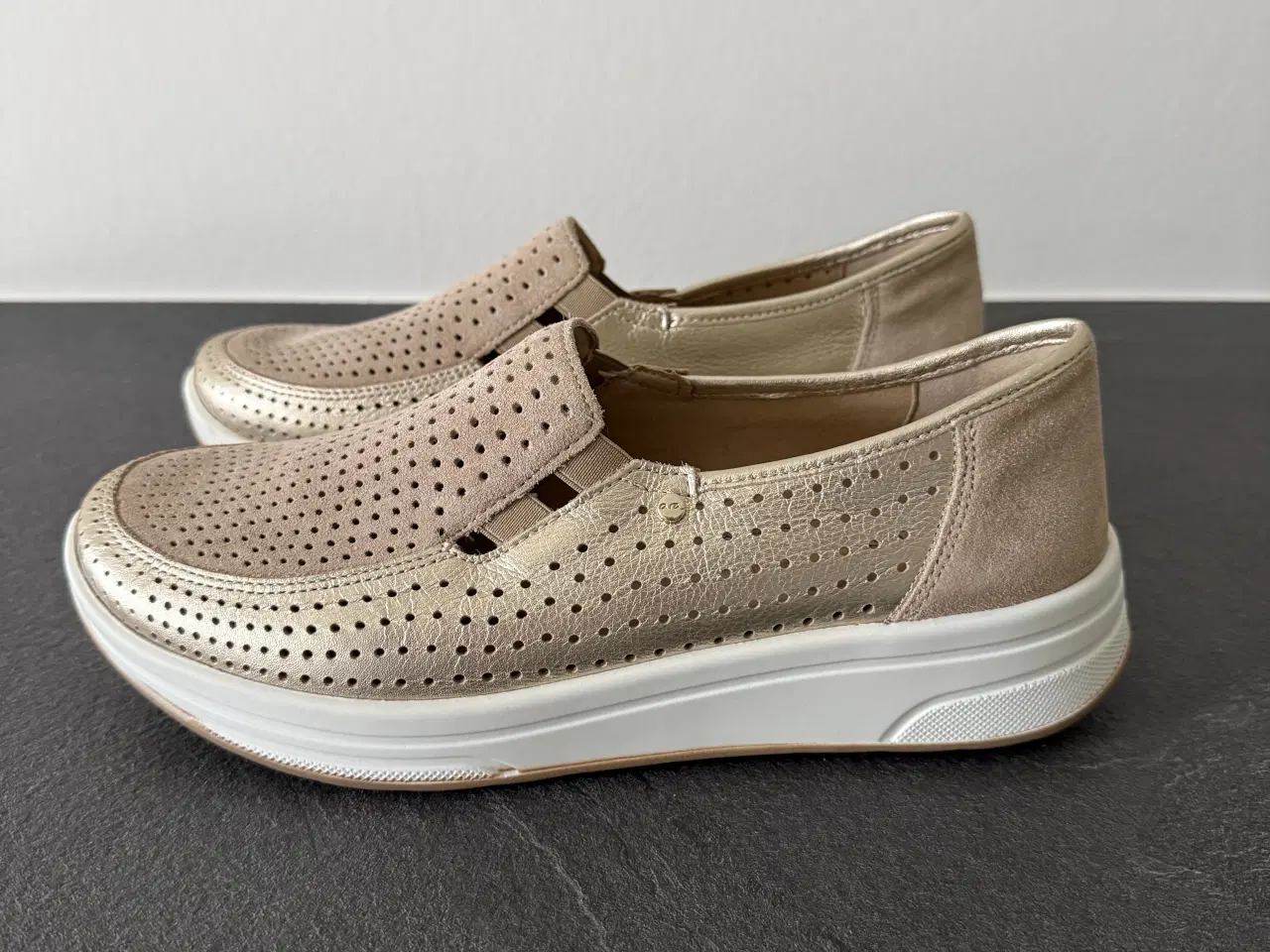 Billede 1 - Ara Soft sko str. 39