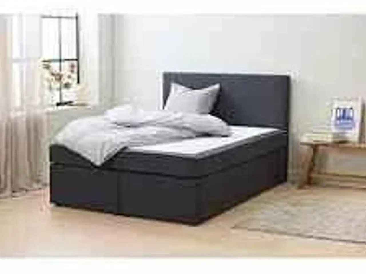 Billede 1 - Nordisk Fjer Aspen kontinentalseng 140x200 cm med sengegavl