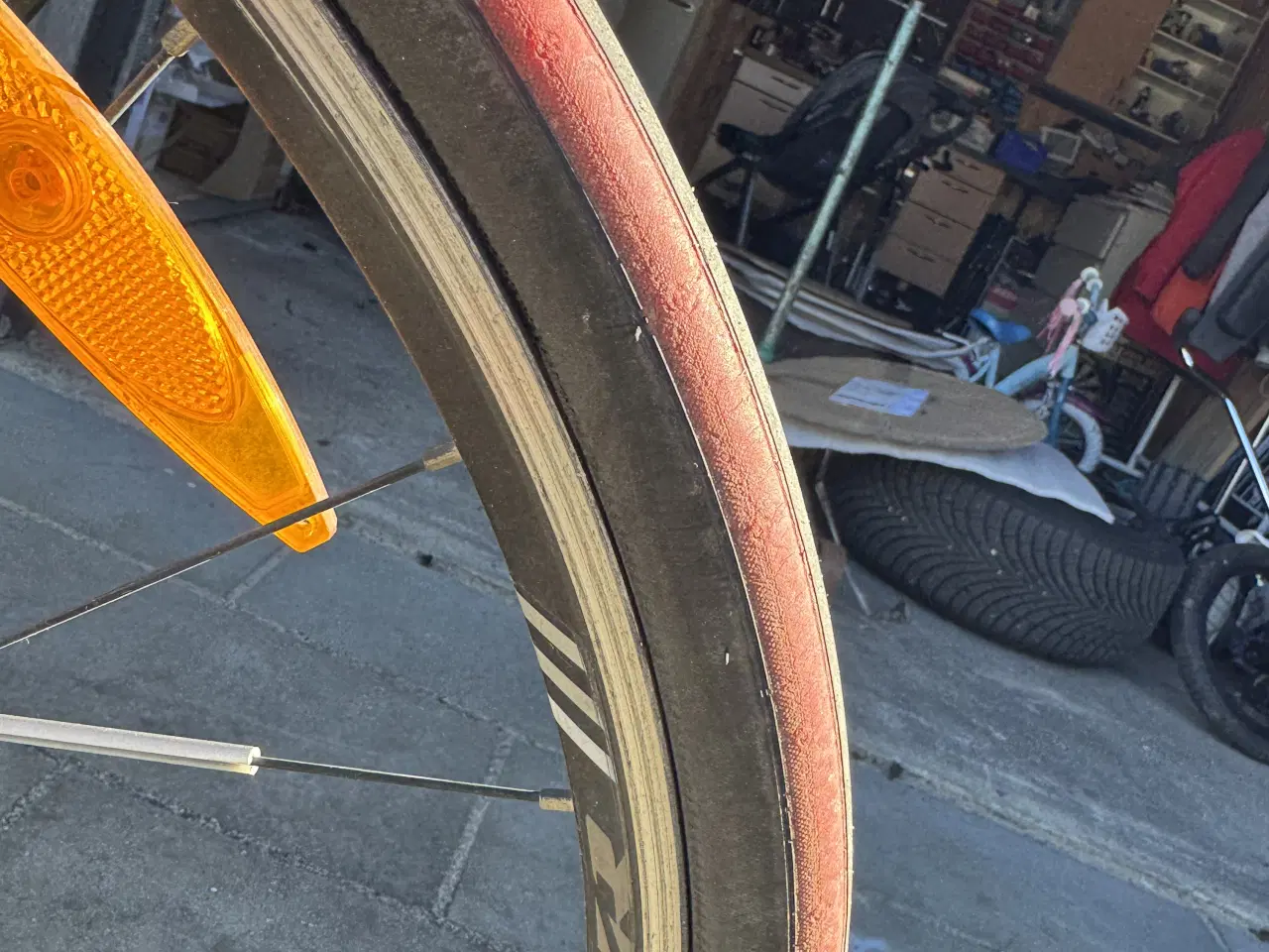 Billede 3 - Trek herrecykel. Sadel og dæk er skiftet sidste år