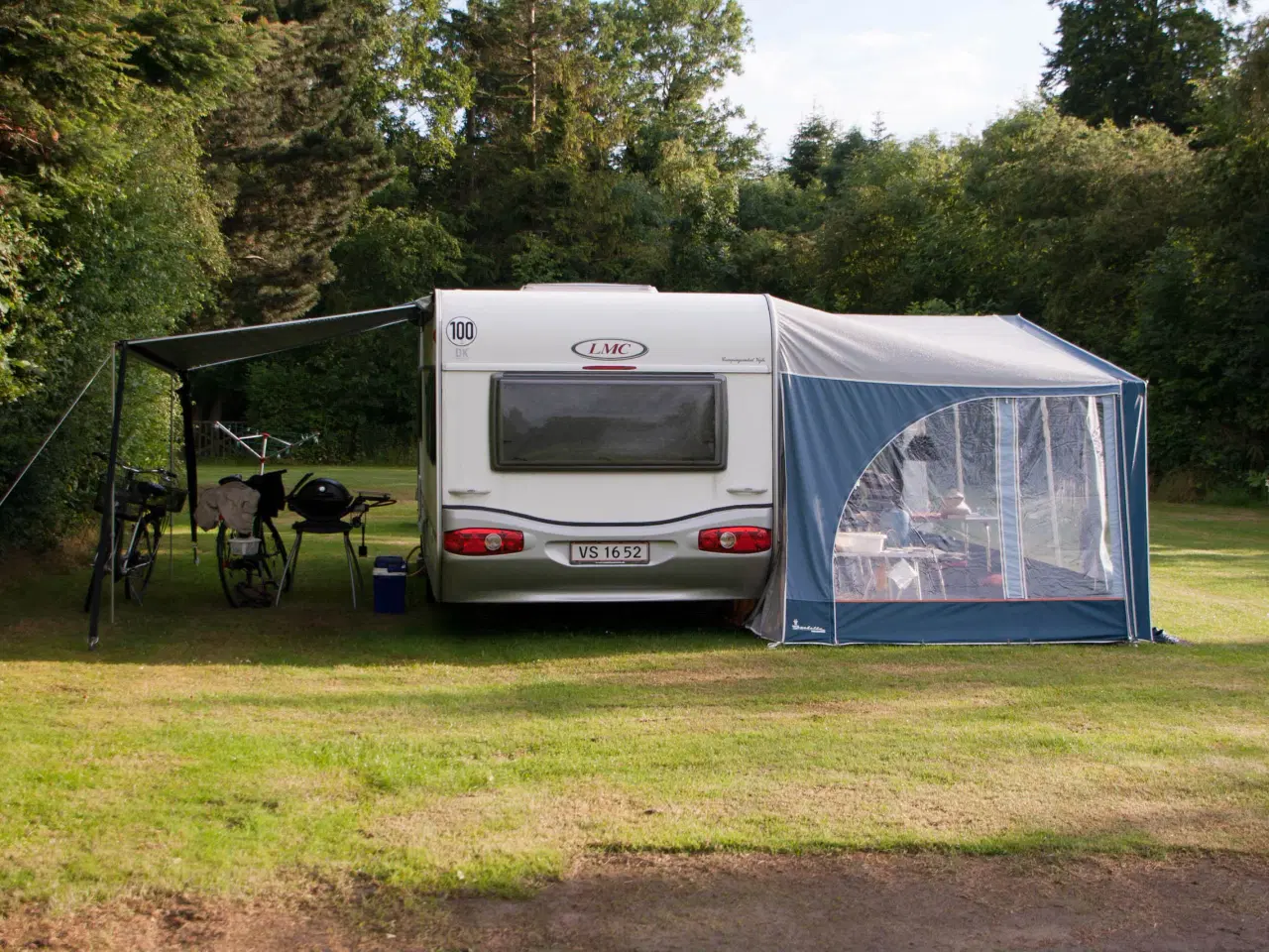 Billede 6 - Velholdt og veludstyret LMC Favorit 520 RHD