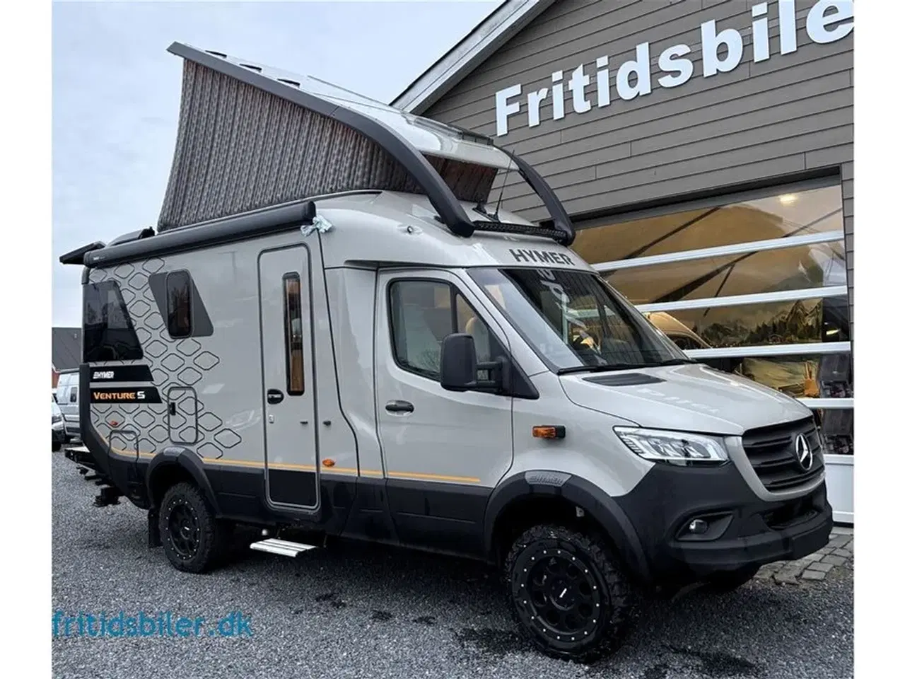 Billede 4 - 2024 - Hymer Venture S 190hk   HYMER Venture S definerer en helt ny køretøjskategori – en innovativ autocamper, der opfylder de højeste krav til design og funktion