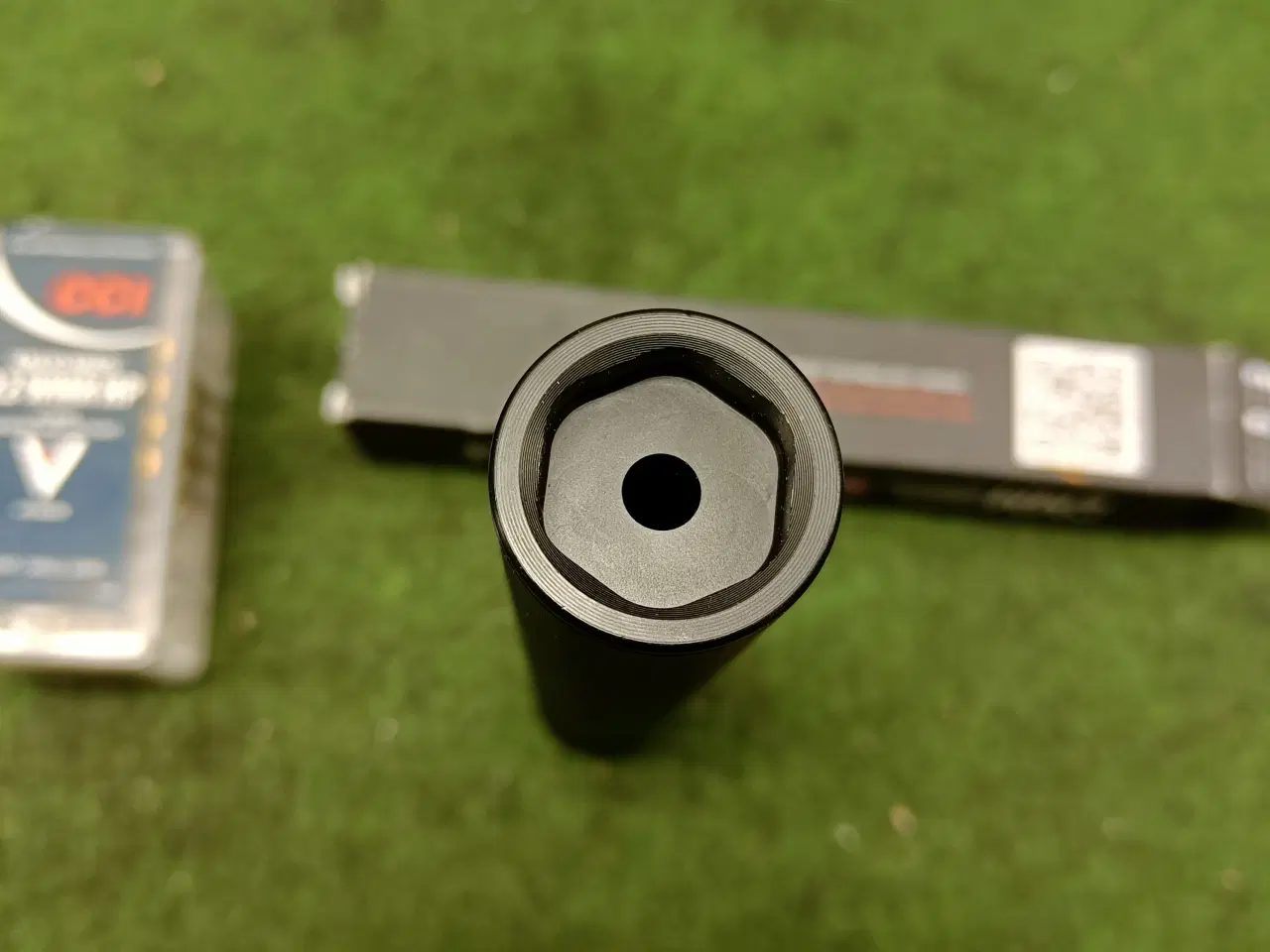 Billede 2 - A-TEC lyddæmper til 22 magnum *NY*