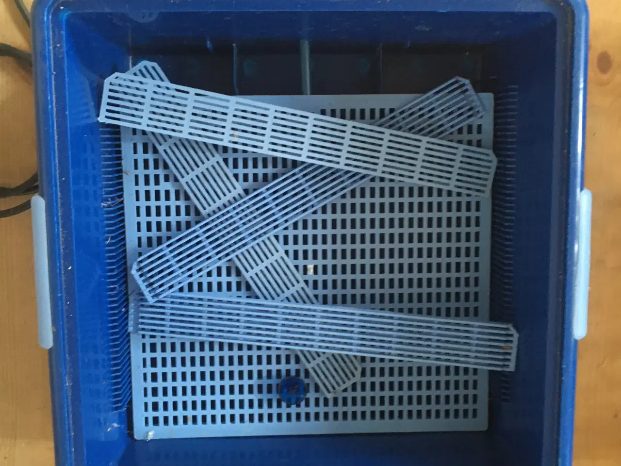 Billede 9 - To rugemaskiner til fjerkræ