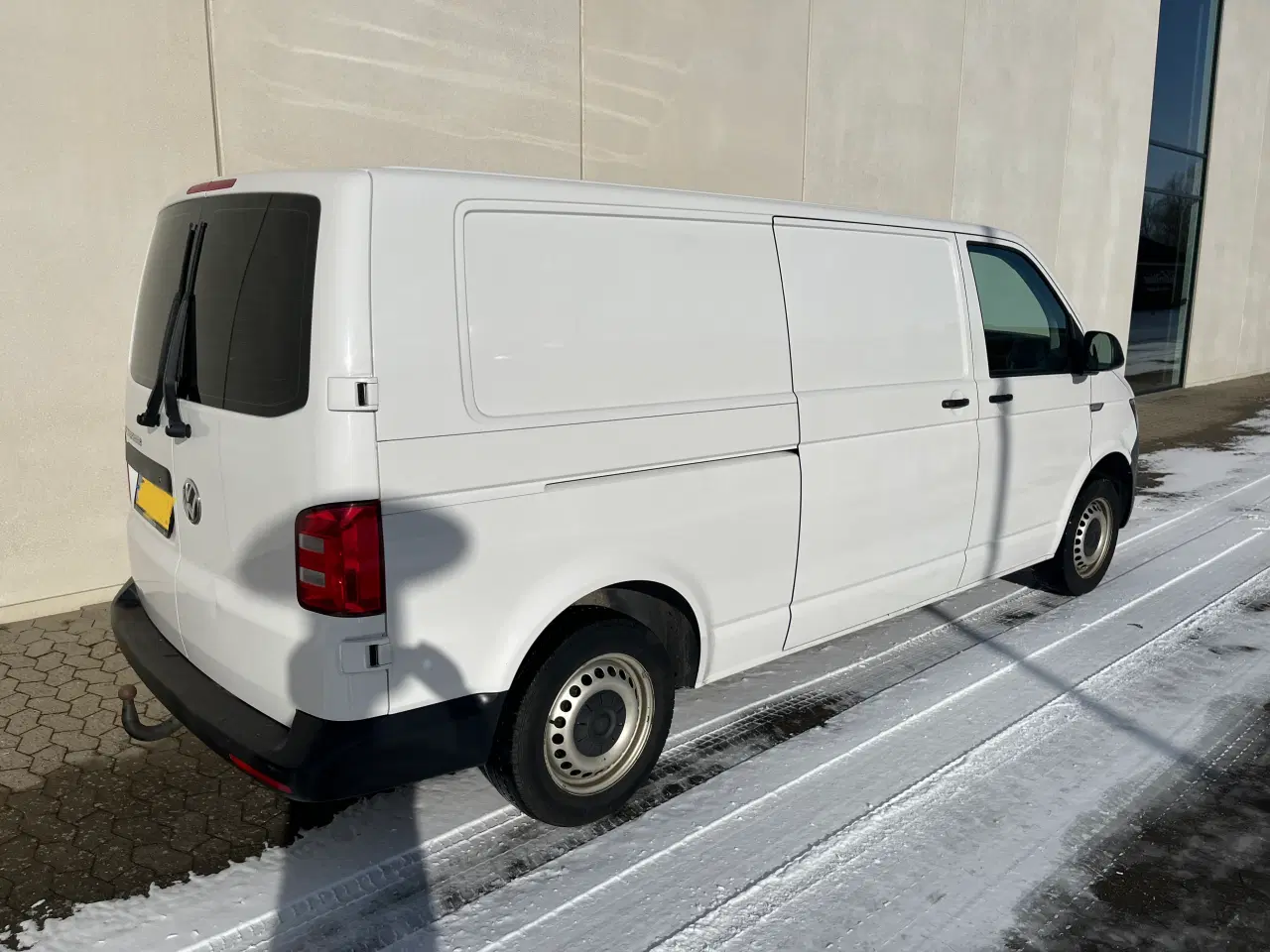 Billede 3 - VW Transporter med skydedøre i begge sider