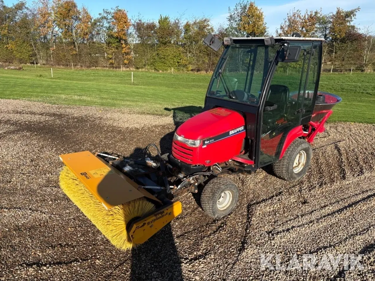 Billede 1 - Minitraktor Snapper GT600 4WD med tilbehør