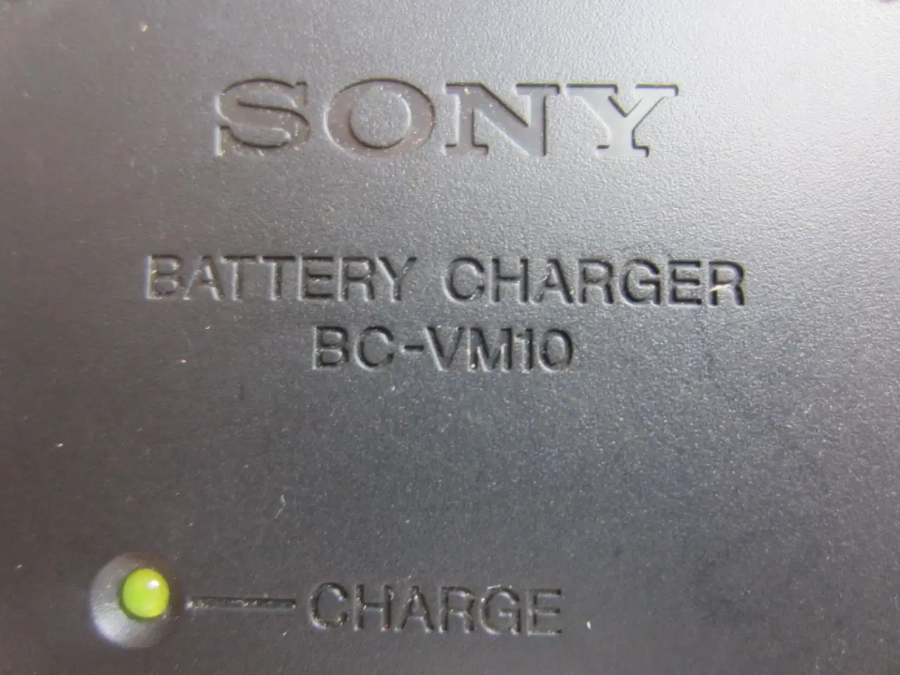 Billede 2 - SONY BC-VM10 batteri oplader til SONY M serie