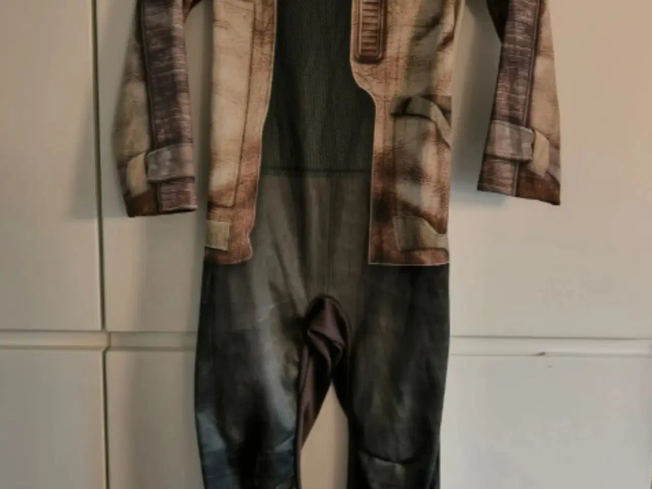 Billede 1 - Star Wars Udklædning 