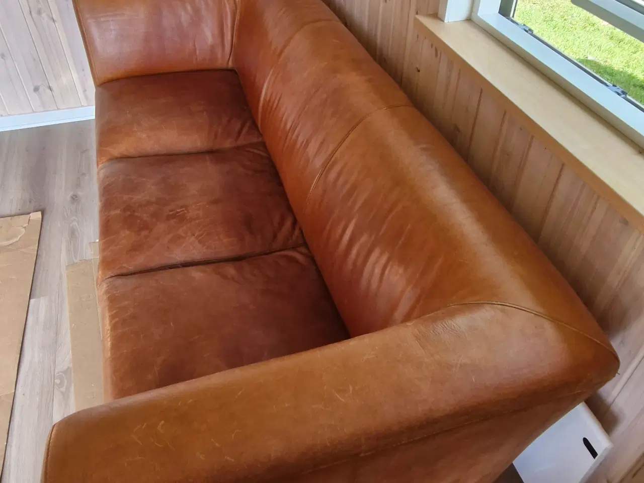 Billede 4 - Brun 3 personers lædersofa