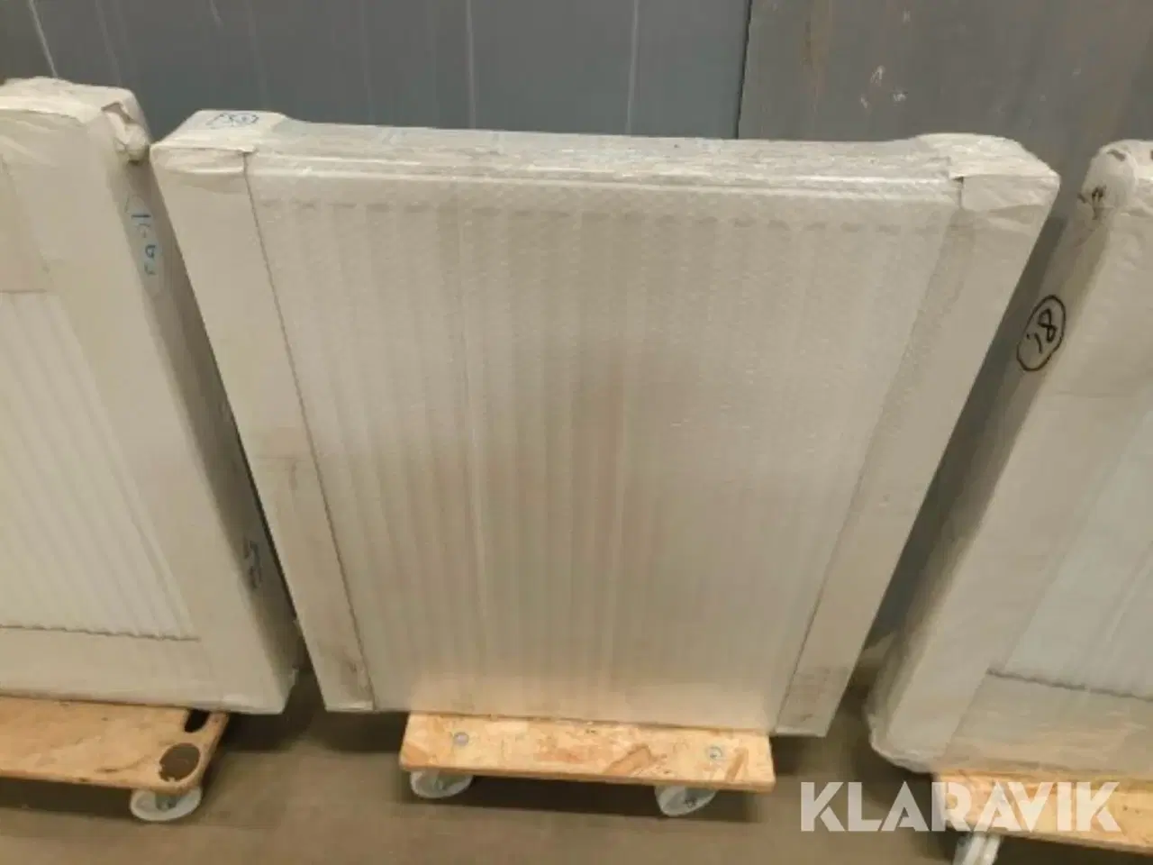 Billede 3 - Radiator Hudevad Dobbelt 3 styk
