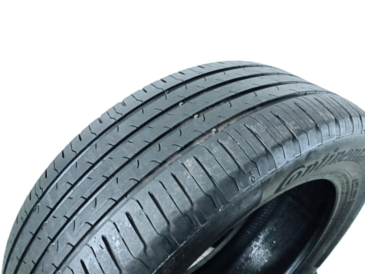 Billede 2 - sommerdæk - 215/55R18 95T Continental (2 stk)