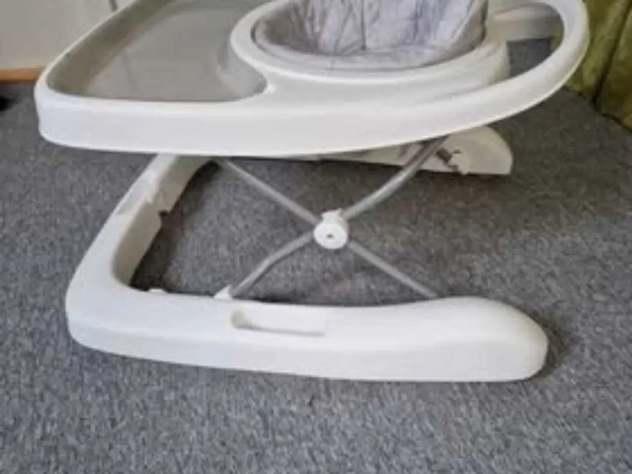 Billede 1 - Step & Sprout First Forest 3-i-1 gåvogn.