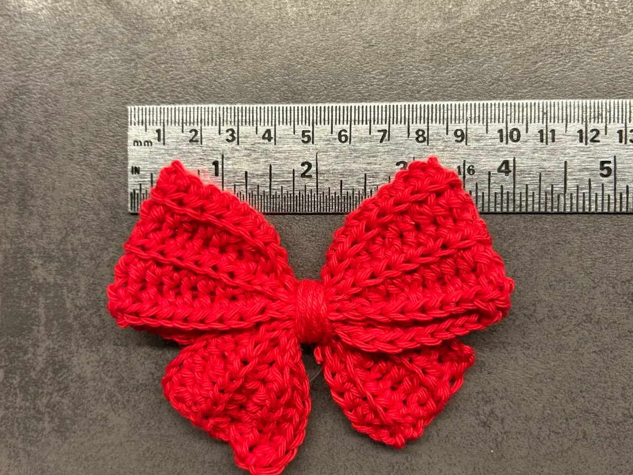 Billede 3 - Hæklede julesløjfer i bomuld