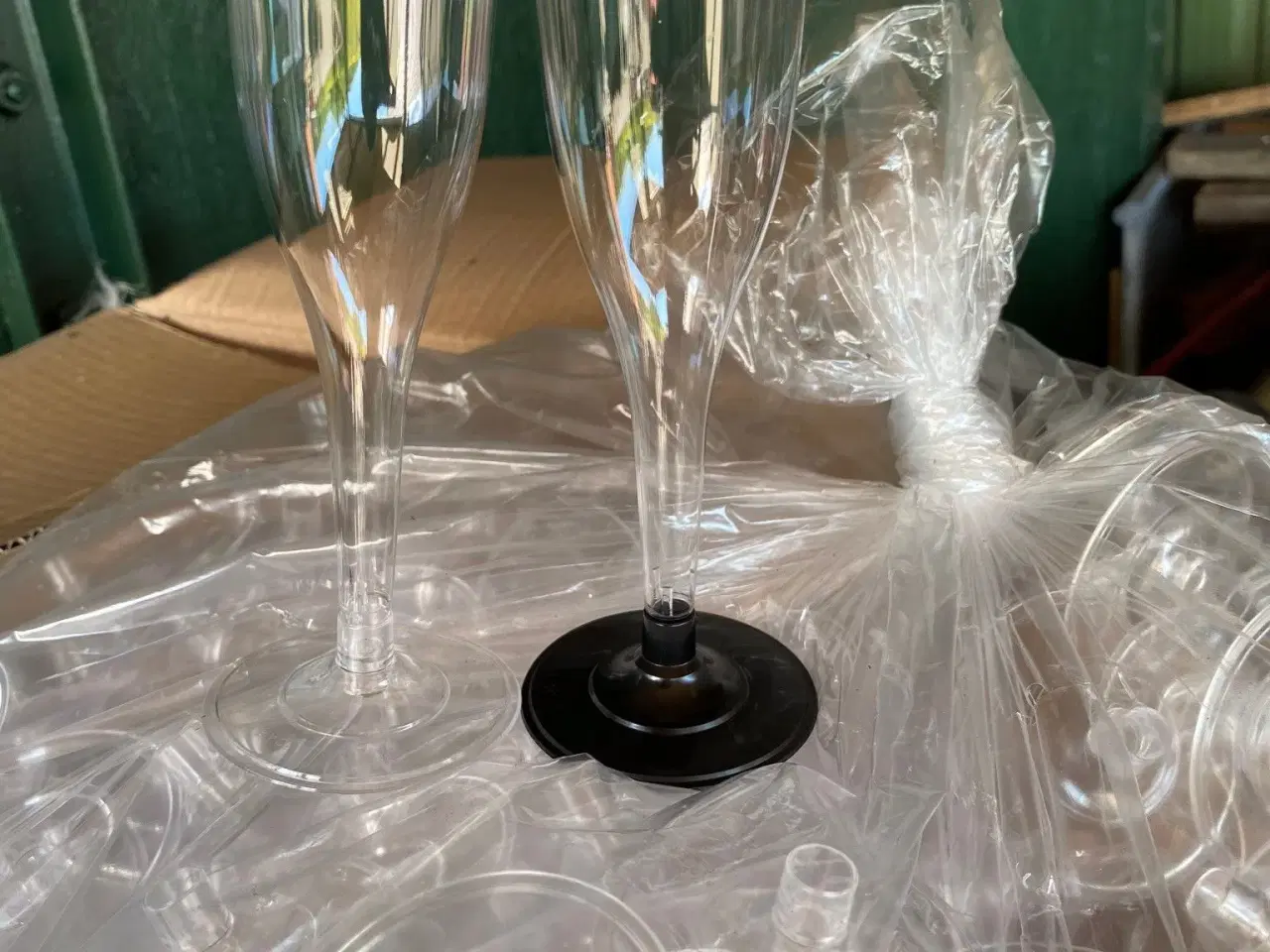 Billede 1 - Champagneglas i plast