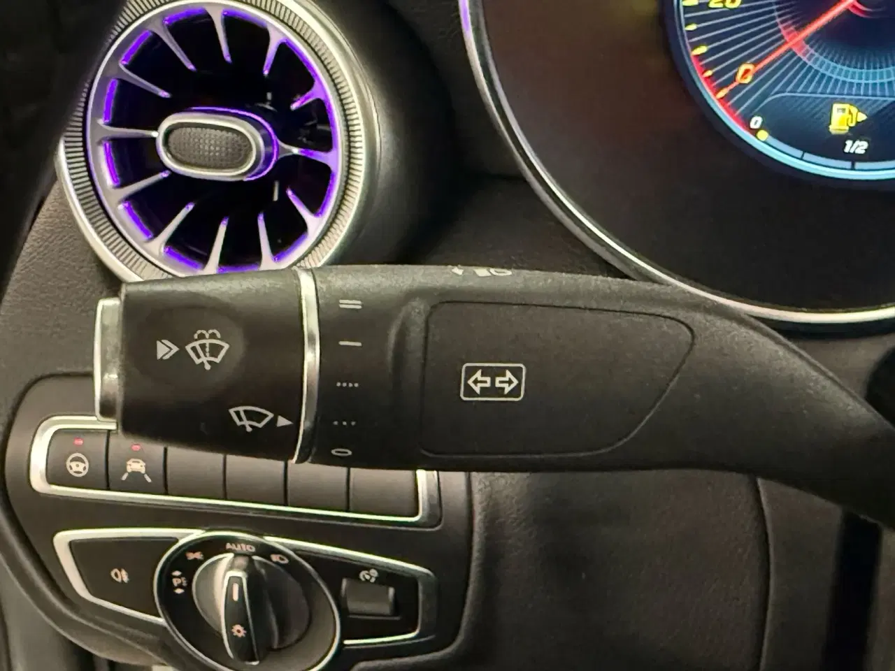 Billede 9 - Mercedes-Benz C220 d 2,0 CDI AMG Line 9G-Tronic 194HK Aut.