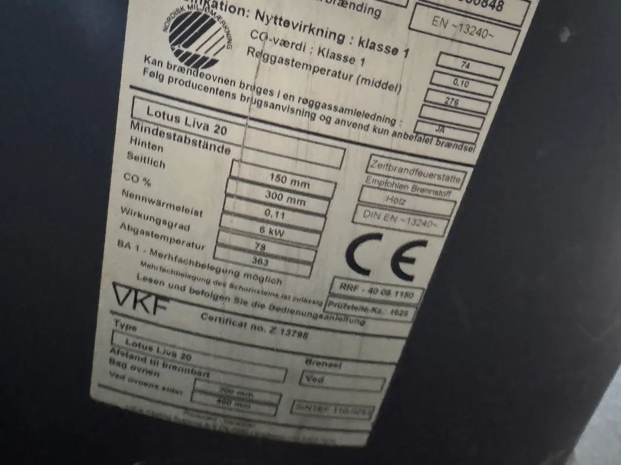 Billede 1 - Flot Lotus brændeovn. Godkendt til opsætning 