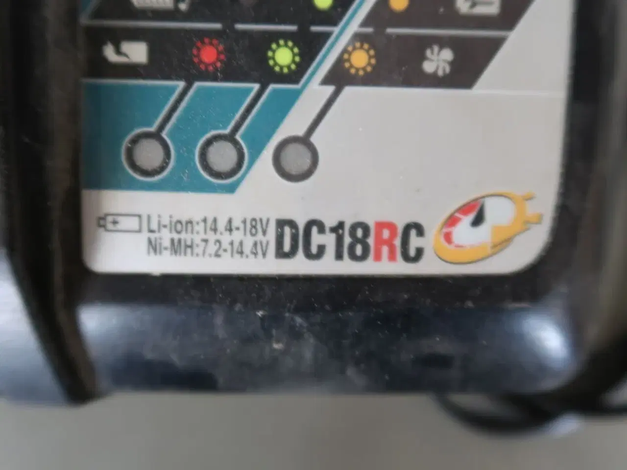 Billede 2 - Batterilader MAKITA DC18RC