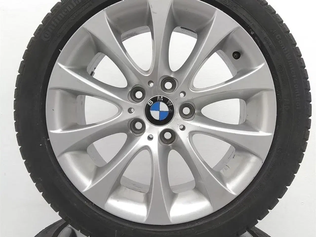 Billede 4 - 17" Org. BMW Alufælge med dæk "V-Spoke 188" A62846