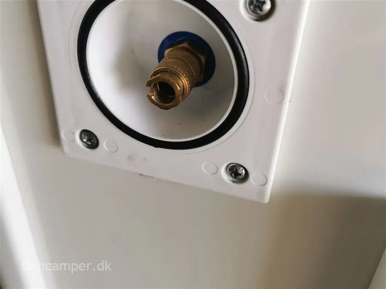 Billede 25 - 2019 - Chausson Welcome Premium 630   UNDER KLARGØRING! 2019 Model! 170 hk Ford med el.sænkbare enkeltsenge, Tertek antenne og masser af yderligere udstyr.