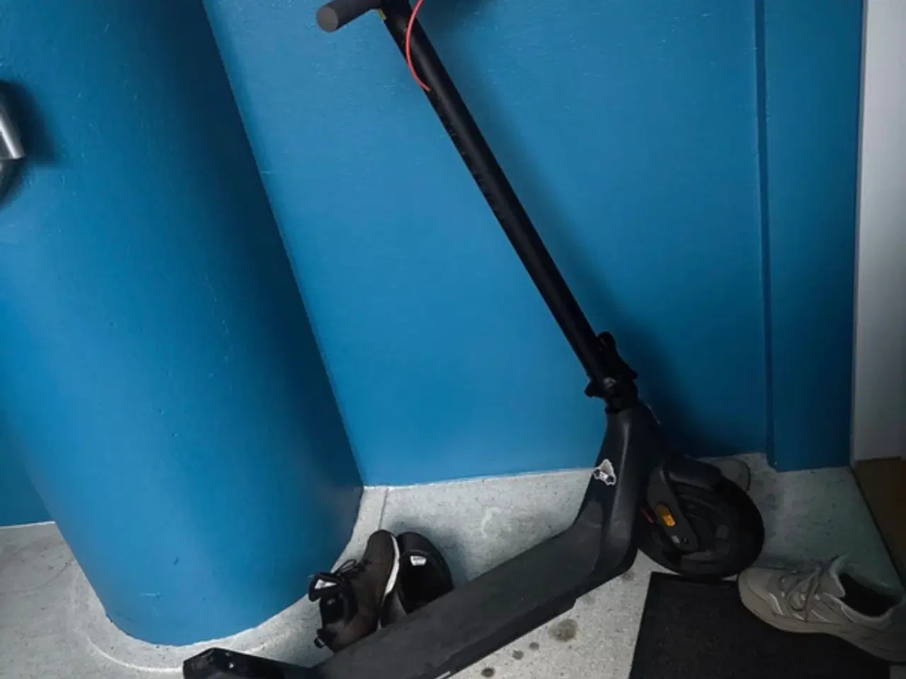 Billede 1 - El løbehjul