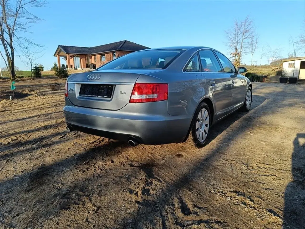Billede 3 - Audi A 6. 2,4  2 stk. (Momsfri)