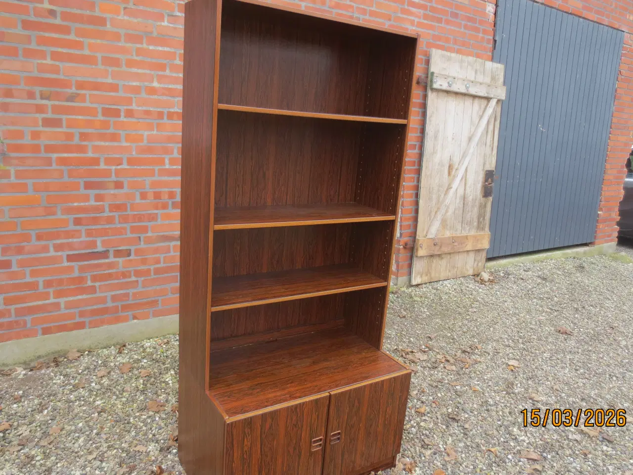 Billede 1 - 1 stk Palisander Reol med hylder og skab 