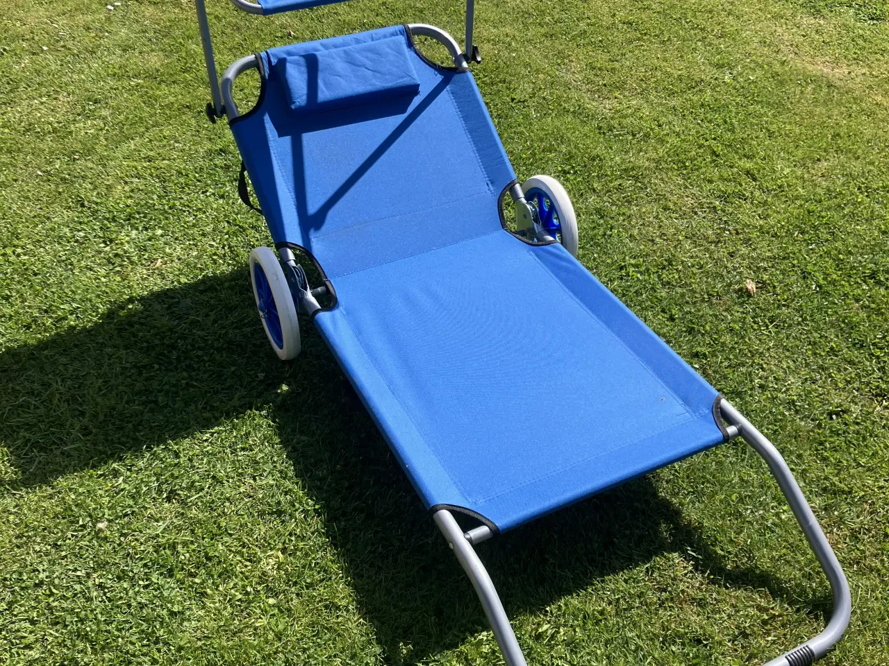 Billede 1 - Strandstol på hjul